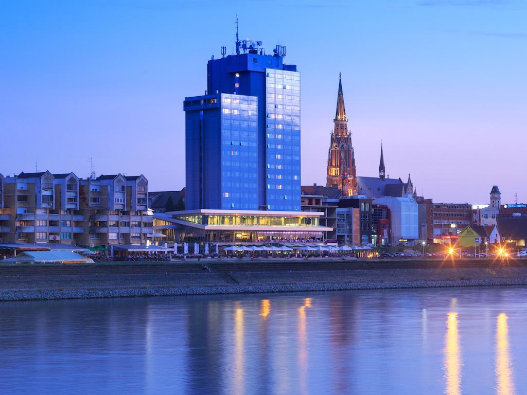 Hotel Osijek Exterior photo